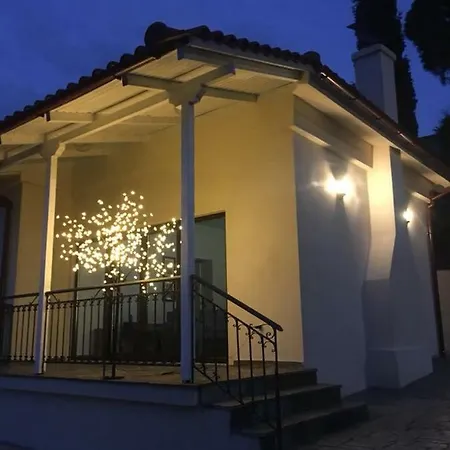 Villa Kastritsi *